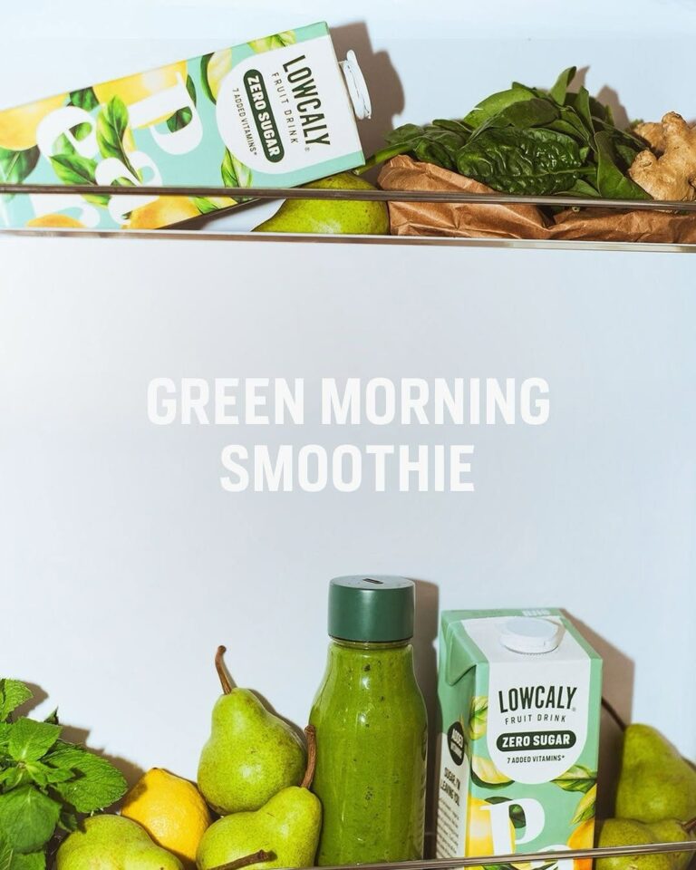 Something fresh, green and easy? Say less 💚⁠
Swipe for recipe!⁠
⁠
#Lowcaly #ZeroSugar