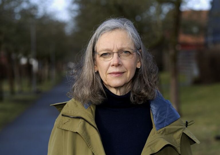 Sweeteners and Weight: Help or Hindrance