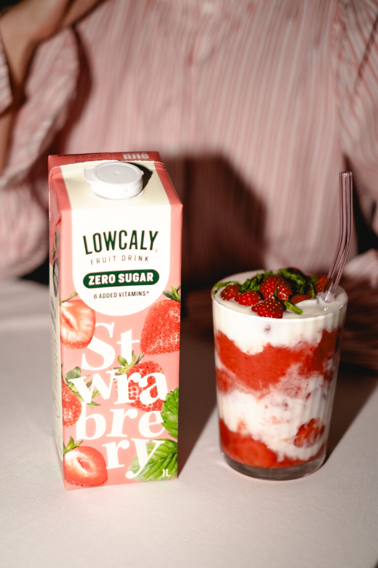 Strawberry Slush Yoghurt Drink