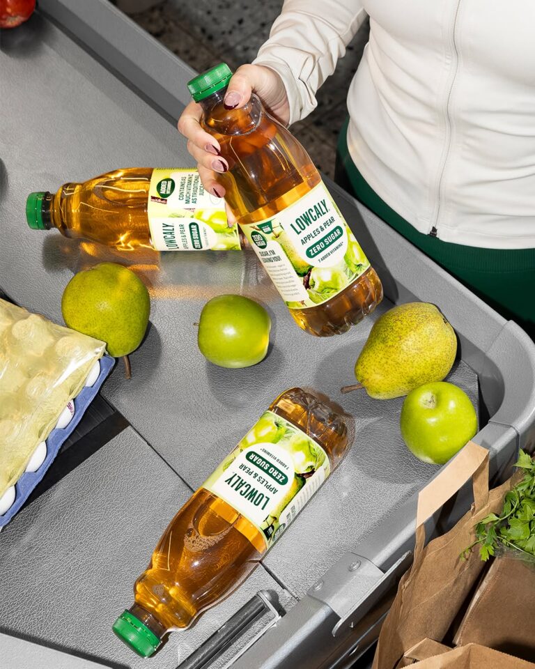 This is what moving on tastes like. 
Crisp green apples. Juicy pear. 🤤 

#Lowcaly #ZeroSugar