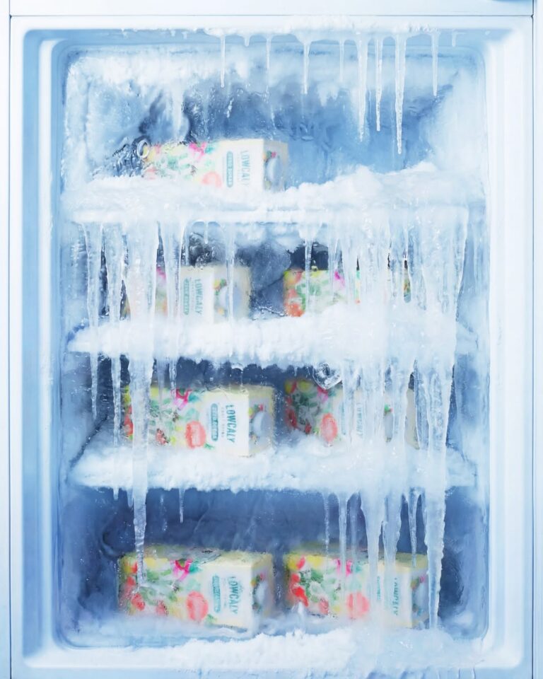 The fridge is stocked with..
It’s about to get brighter. ☀️
#Lowcaly #Zerosugar