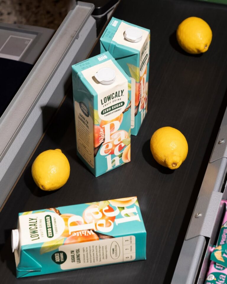 Peachy, fruity, zero sugar. 🍑

#Lowcaly #ZeroSugar