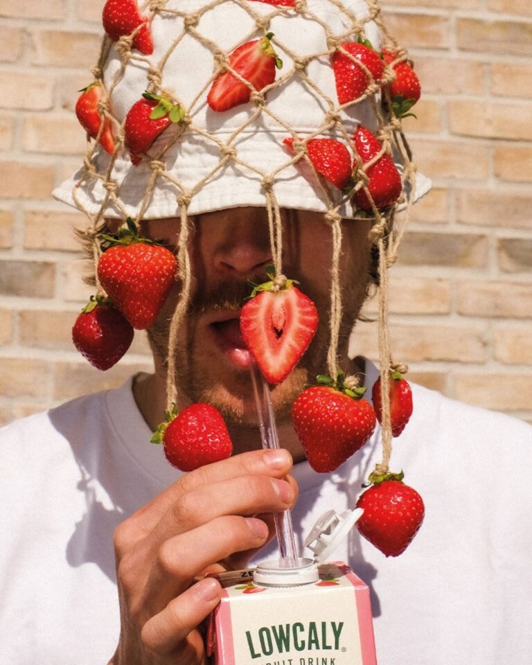 This is your strawberry summer 🍓
#Lowcaly #ZeroSugar