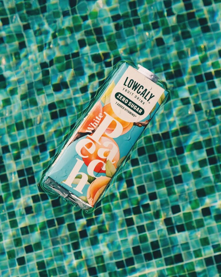 Keeping it fresh this summer with White Peach 🍑 Zero sugar & added vitamins 

#Lowcaly #ZeroSugar