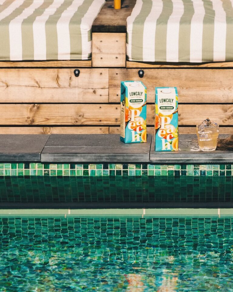 This one’s coming with us all summer. ☀️

#Lowcaly #ZeroSugar
