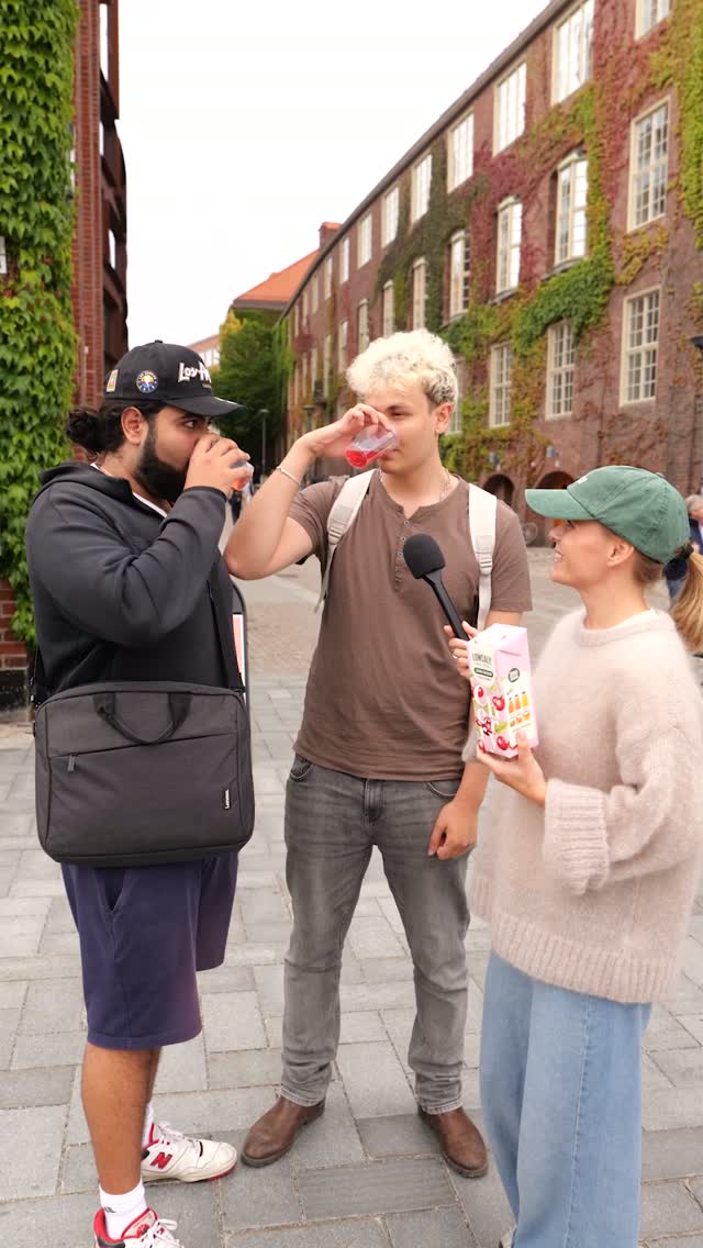 Har du testat våra nyheter mixed Berry och Cherry än? 🫐
#ZeroSugar #lowcaly
